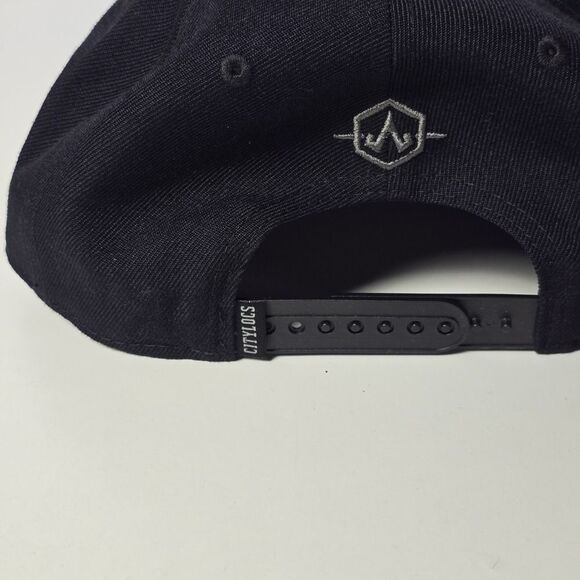 Unique-21 Men's Black Hat - Picture 10 of 10